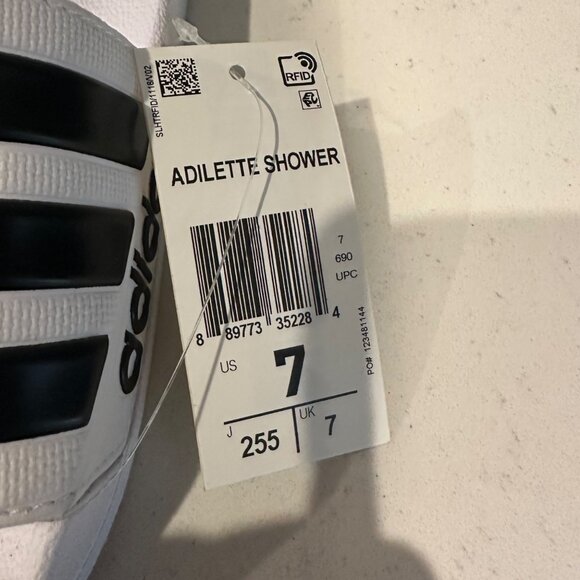 Adidas Adilette Shower Slides White & Black Slip-On Sandals Size 7 Comfortable L - Picture 2 of 6